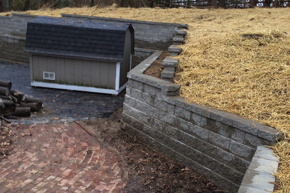 Retaining Wall Construction in St. Louis and St. Charles MO Area