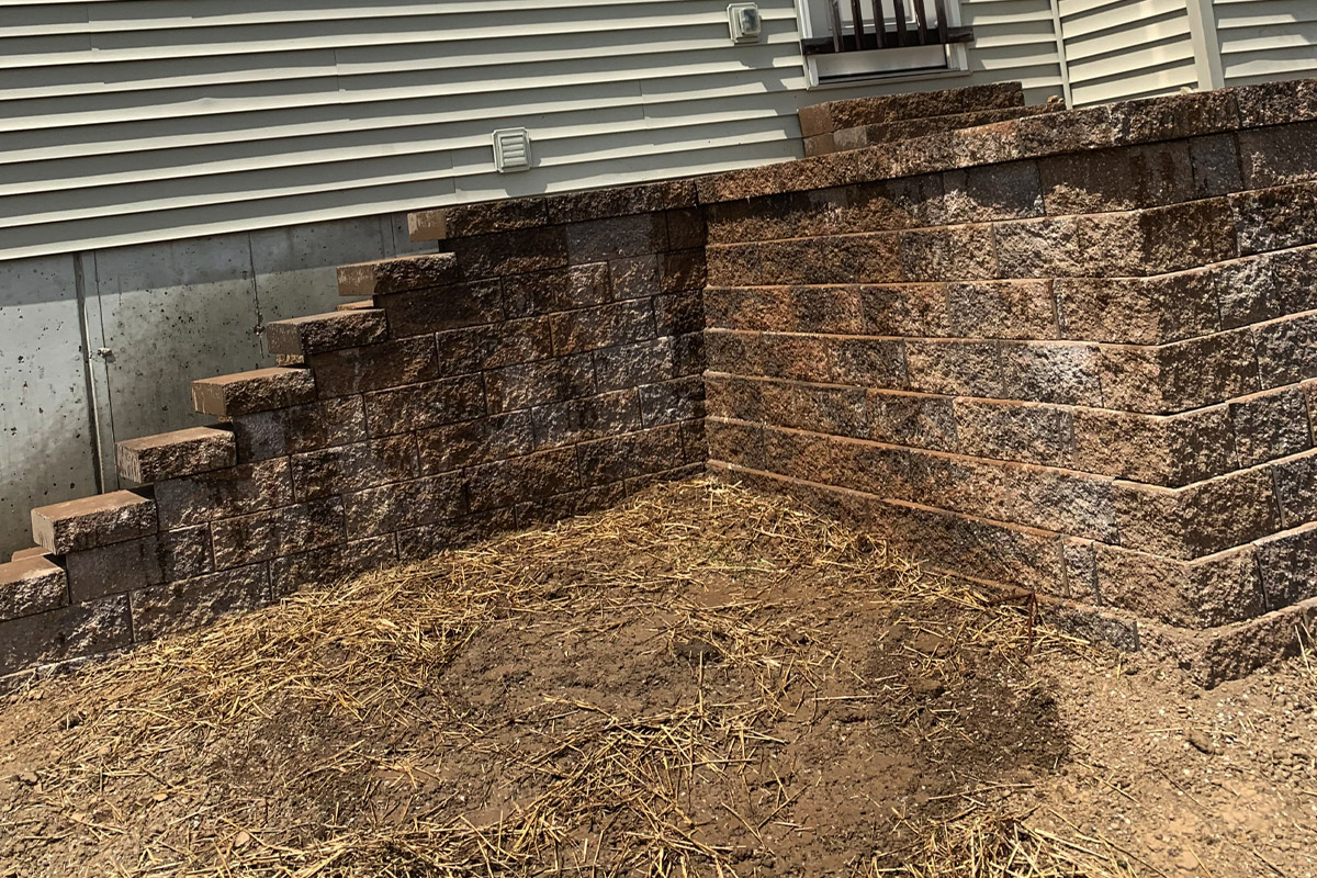 Retaining Wall Construction in St. Louis MO Area